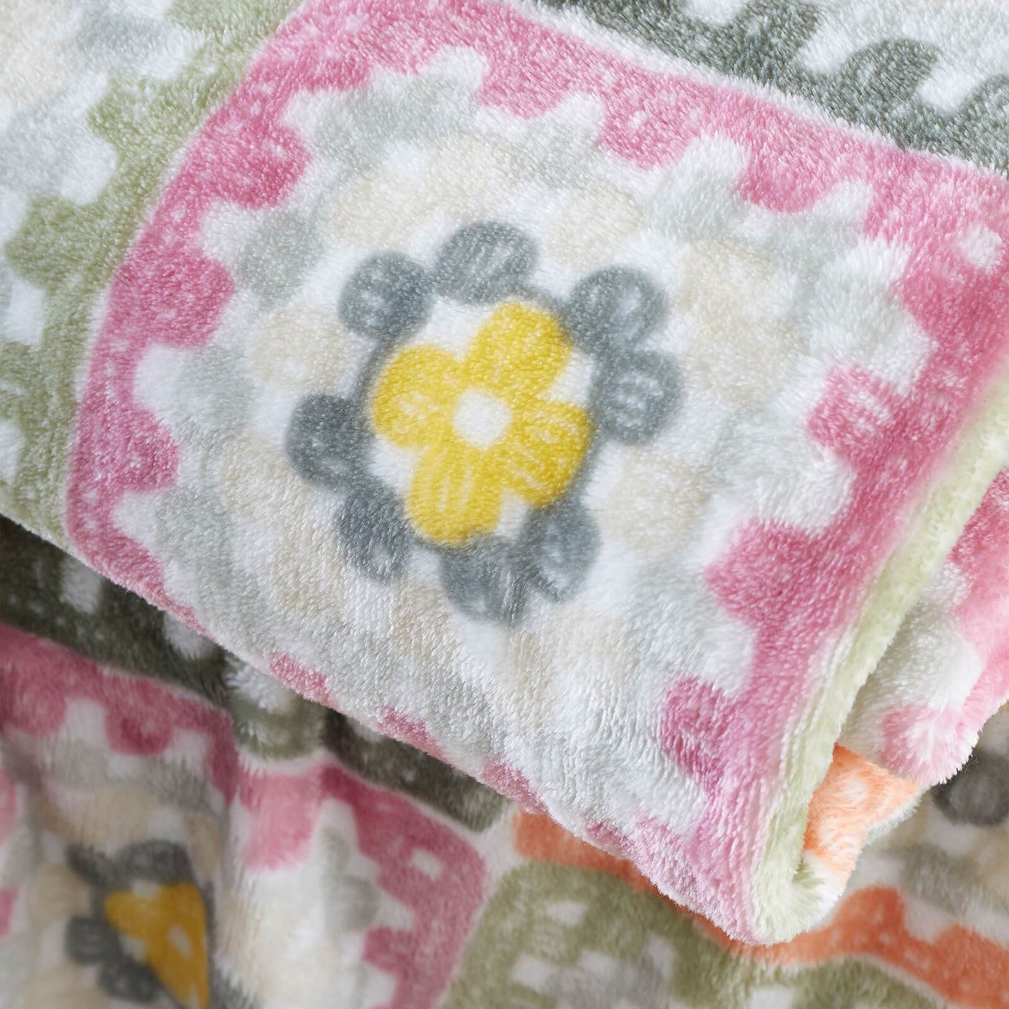 Crochet Print Blanket Throw Green