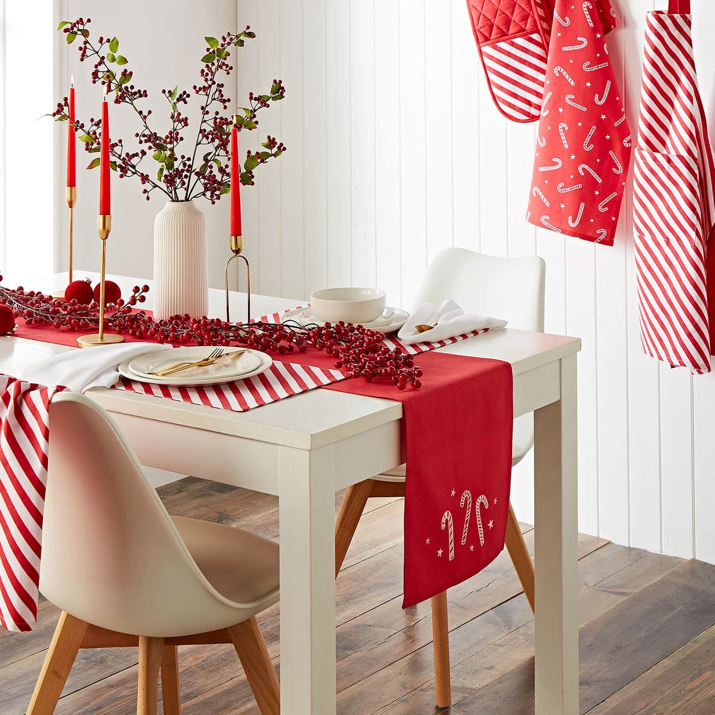 Christmas Candy Cane Red Table Runner - 32x220 cm