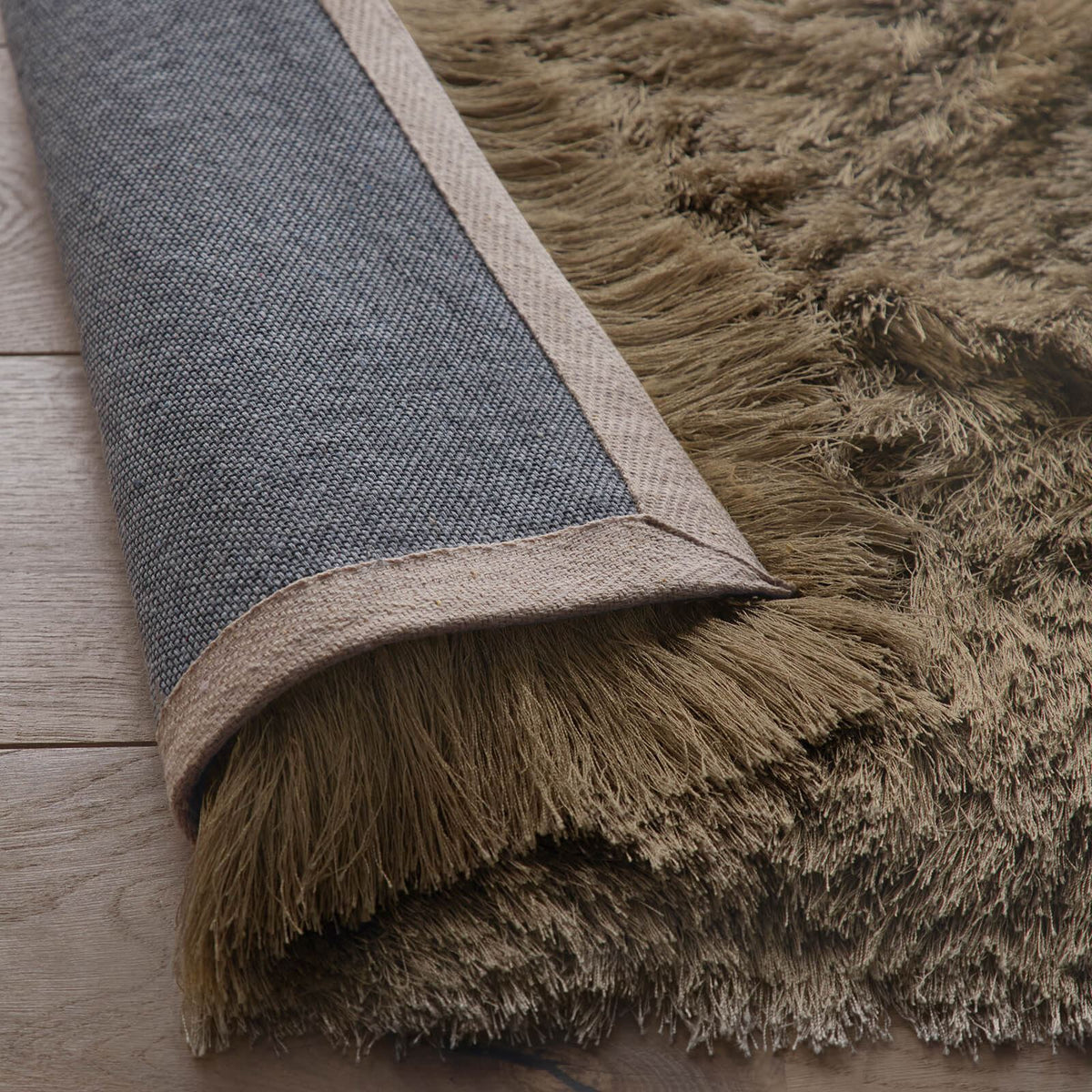 Origins Glamour Deluxe Champagne Rug