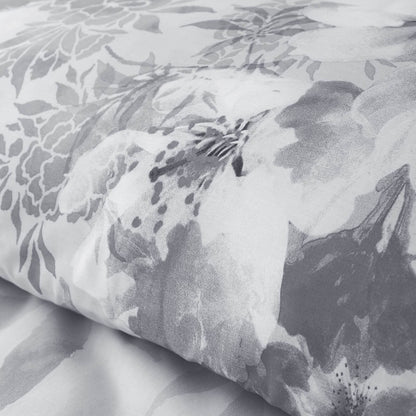 Dramatic Floral Silver Duvet Set