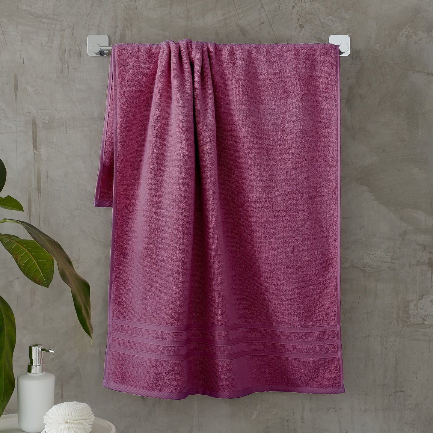 Zero Twist Raspberry Hand Towel