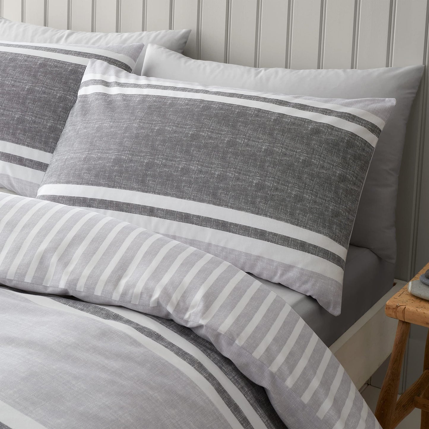 Textured Banded Charcoal Grey Duvet Set