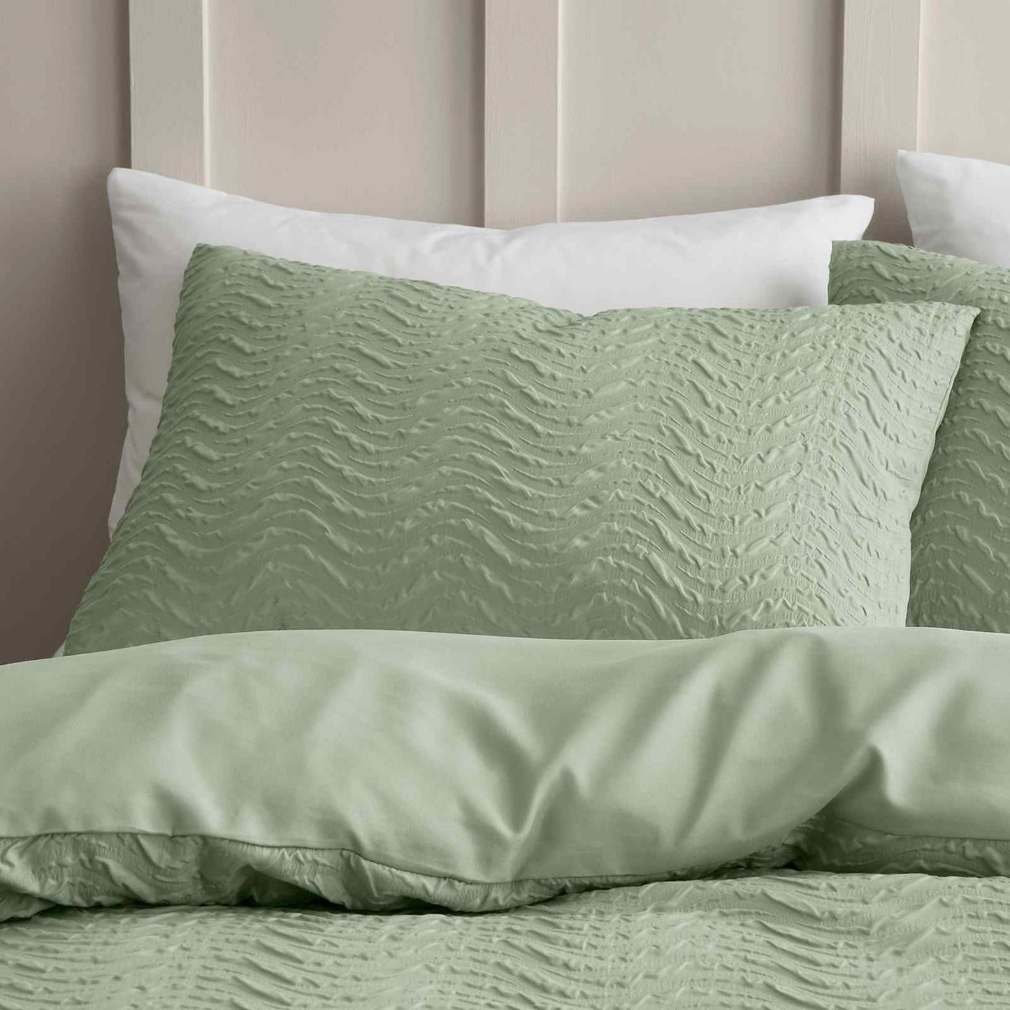 Heatset Wave Mint Green Duvet Cover Set