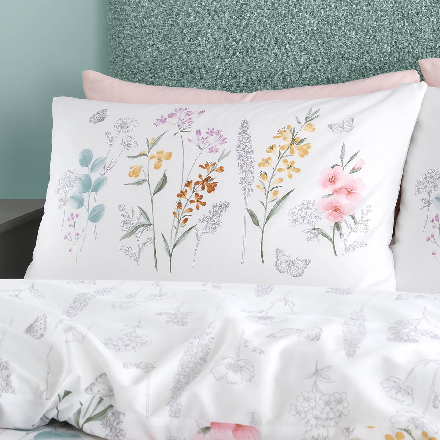 Emilia Floral White/ Green Duvet Cover Set