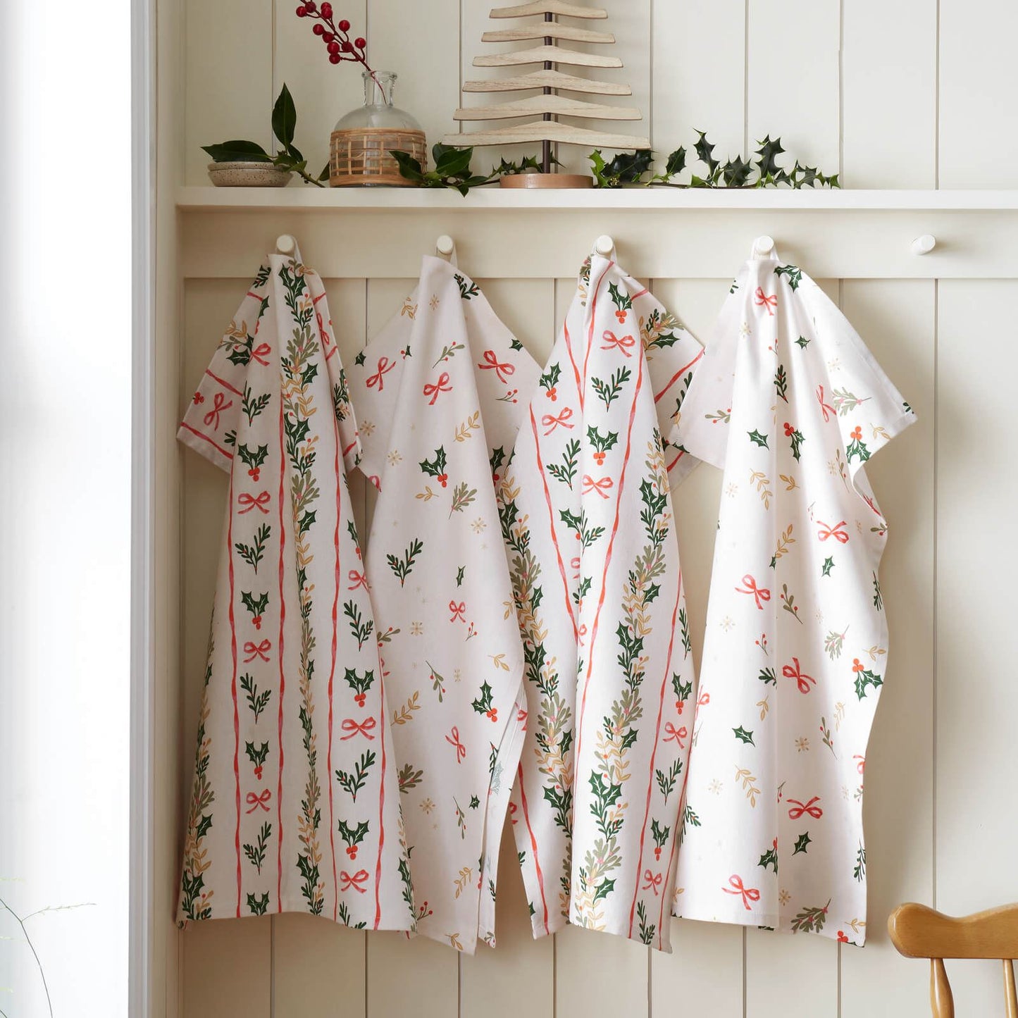 Catherine Lansfield Christmas Holly Stripe Cotton Kitchen Tea Towel Pack of 4 Cream / Red - 50x70cm