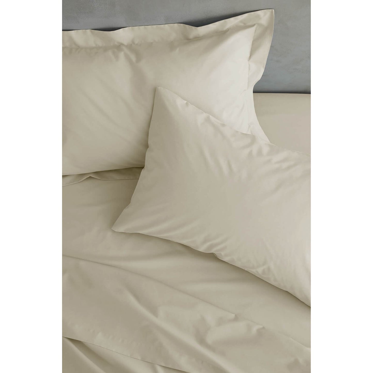 Easy Iron Percale Cream Fitted Sheet