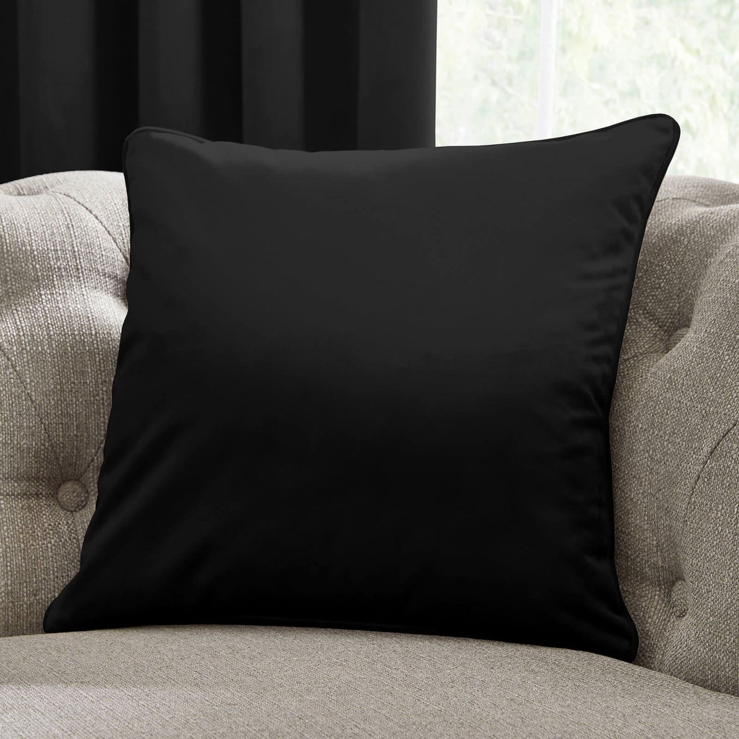 Montrose Black Filled Cushion