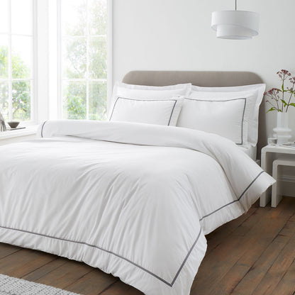 Bianca Contrast Trim White / Black Duvet Cover Set