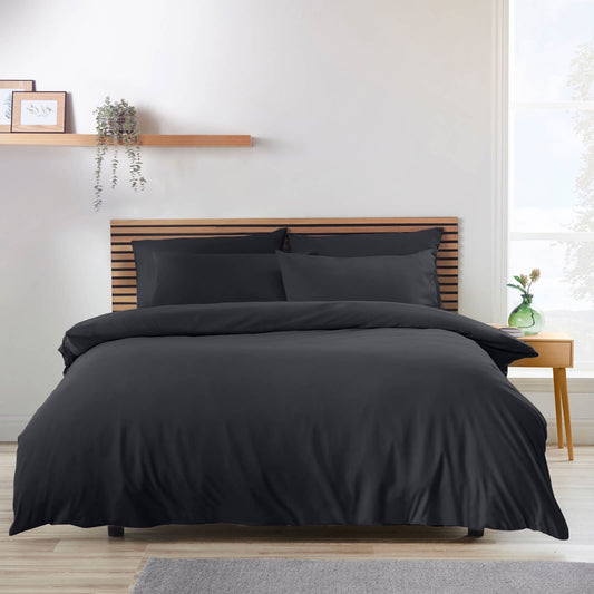 catherine-lansfield-non-iron-bedding-duvet-cover-set-black