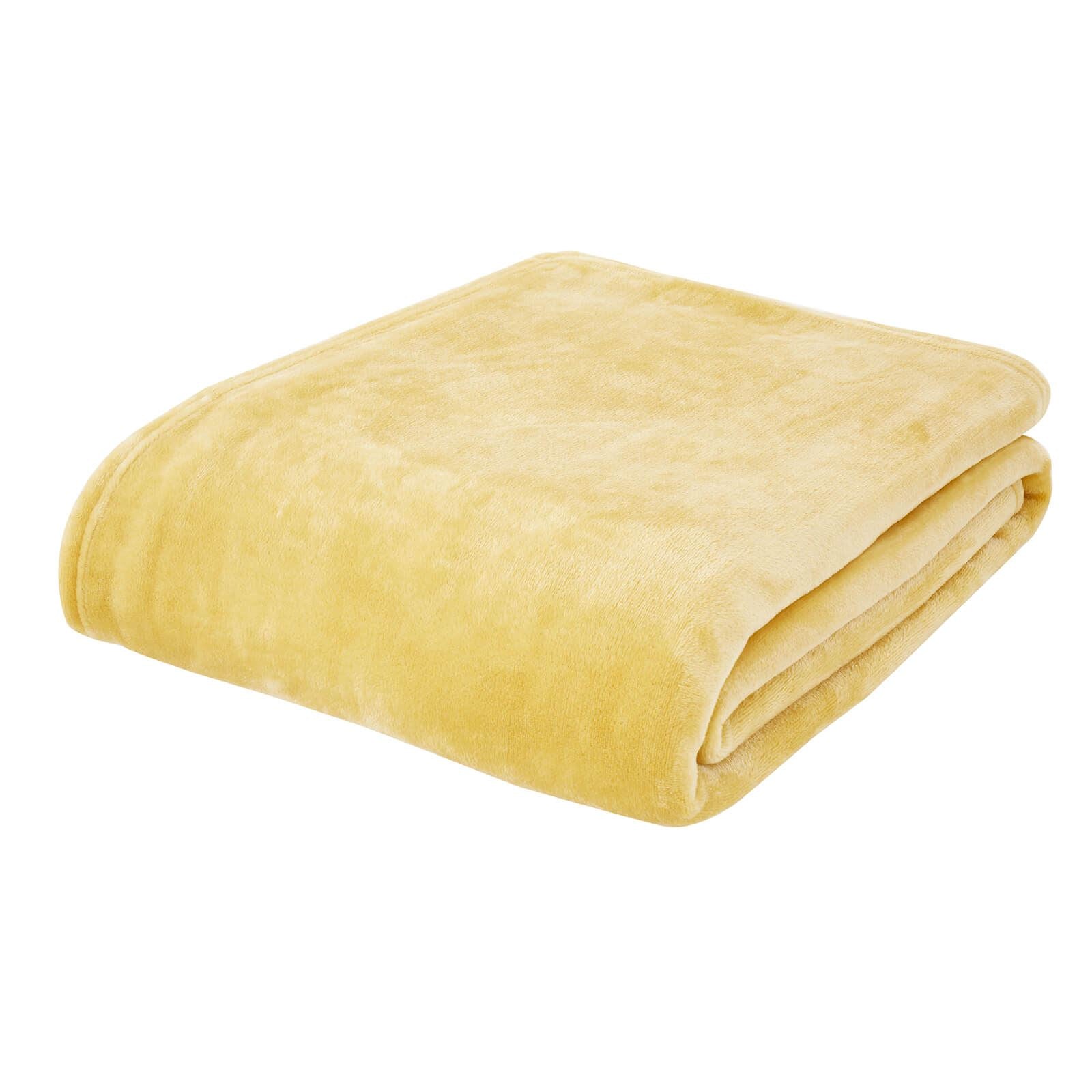 Raschel Ochre Throw