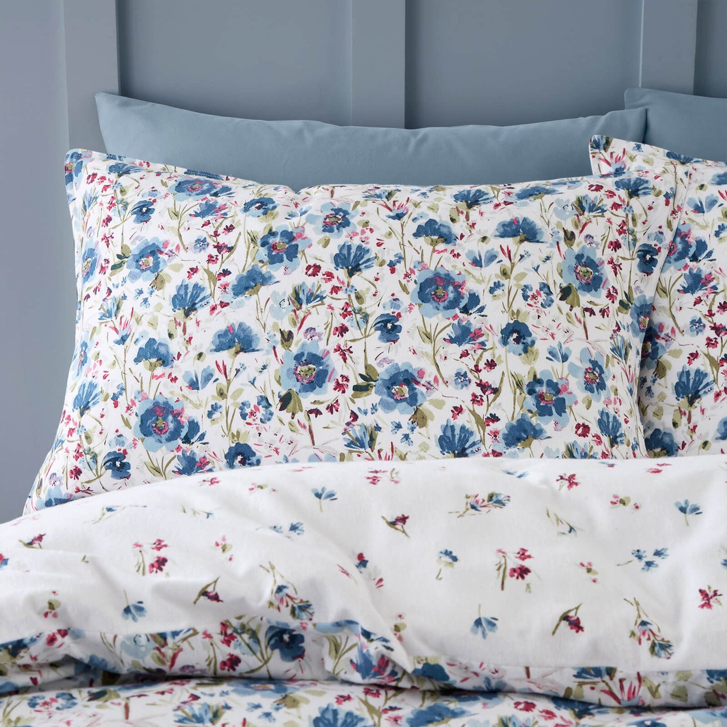 Brushed Ophelia Floral Blue Duvet Cover Set