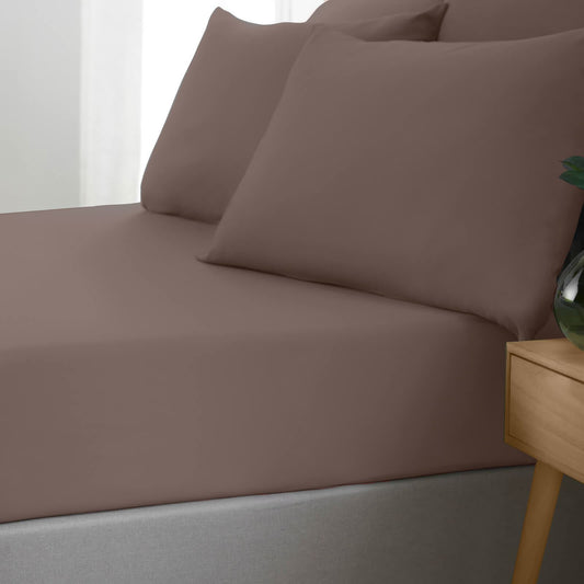 catherine-lansfield-non-iron-bed-linen-fitted-sheet-chocolate