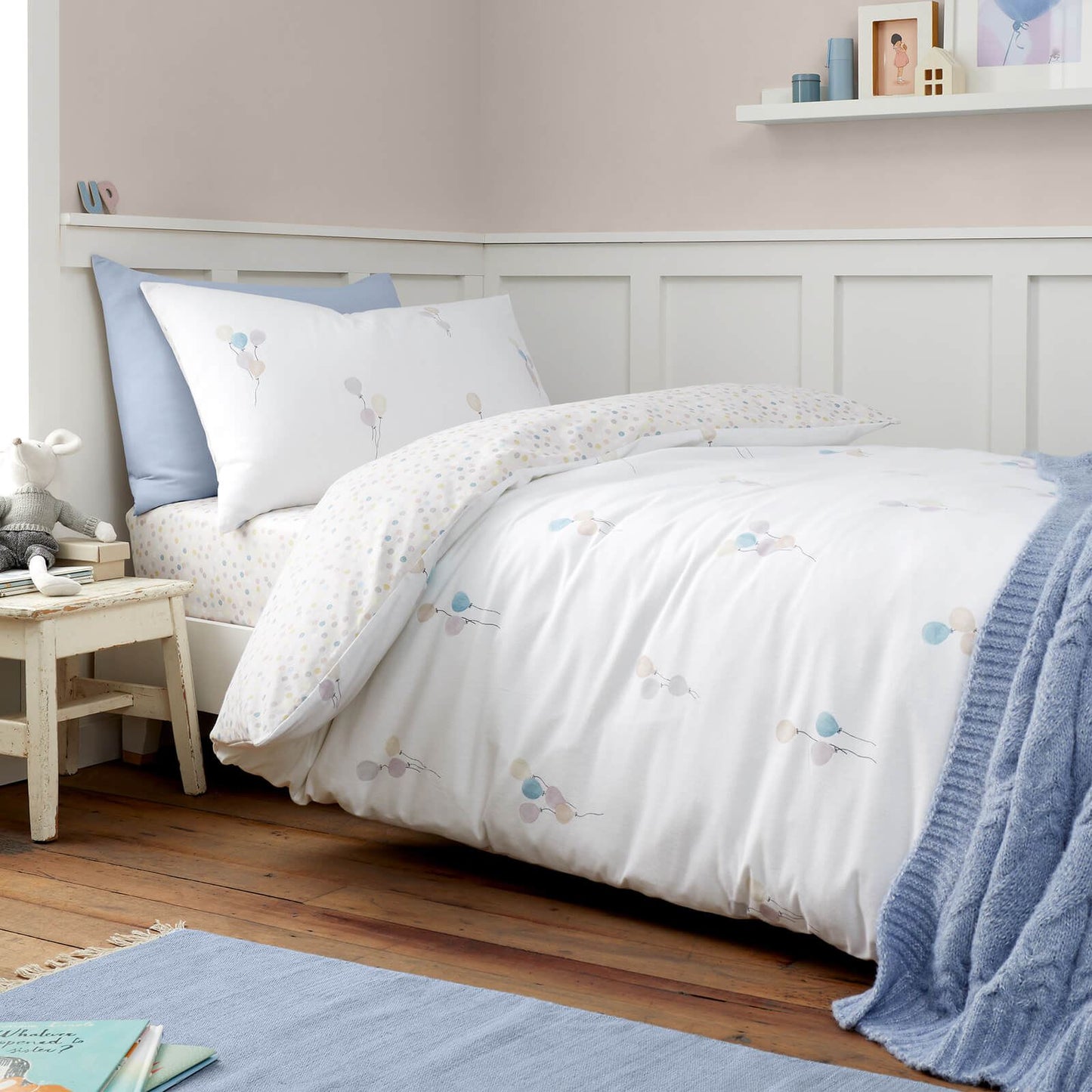 BrushedBalloons White Duvet Cover Set