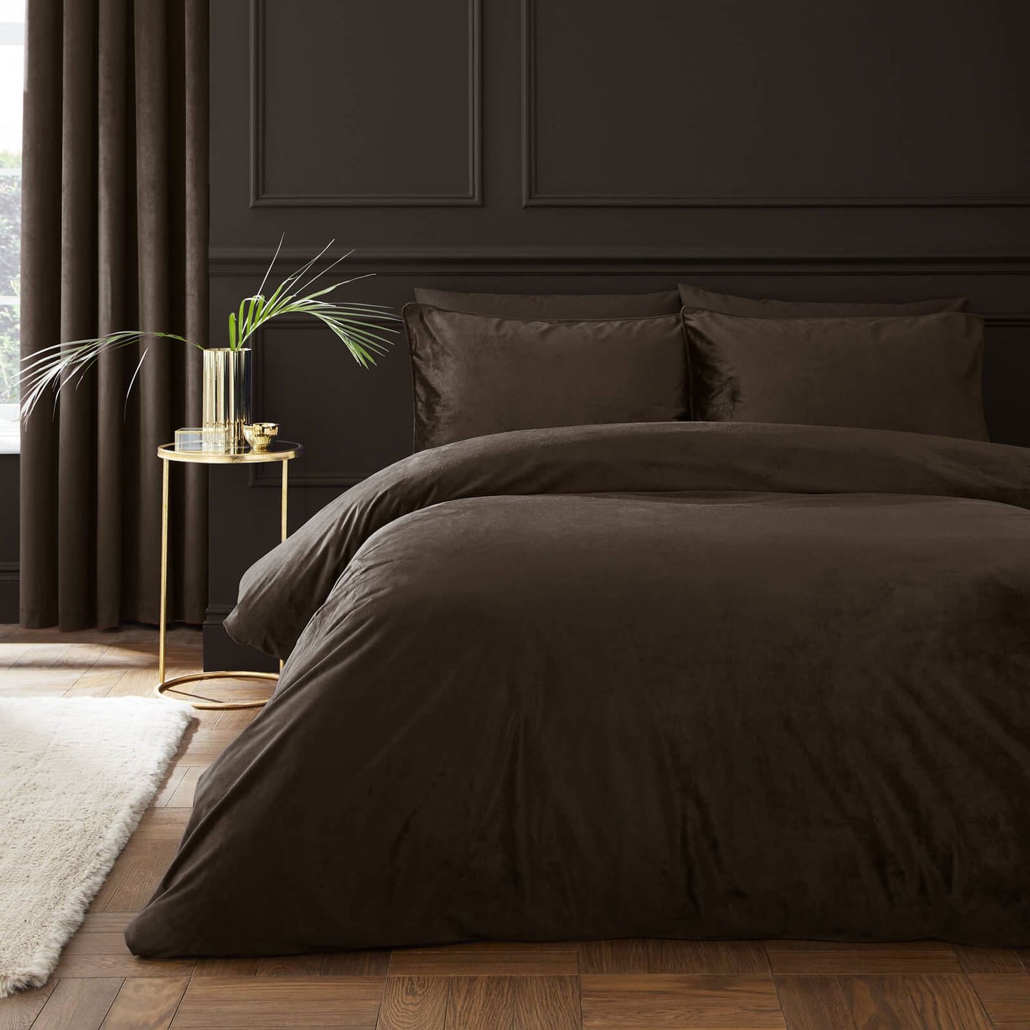 Catherine Lansfield Kingsley Soft Matt Velvet Bedding Duvet Cover Set Chocolate