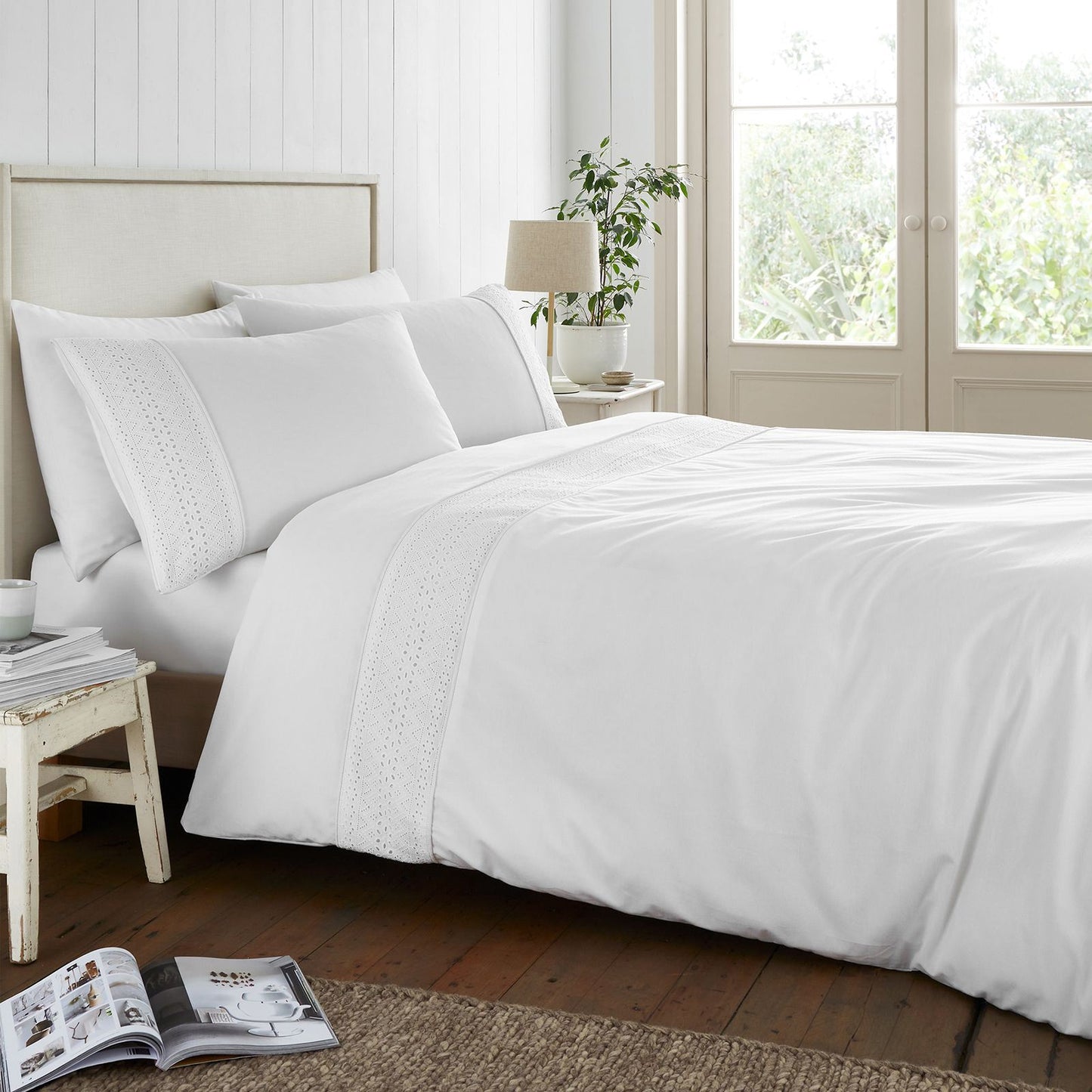 Broderie Anglaise White Duvet Cover Set