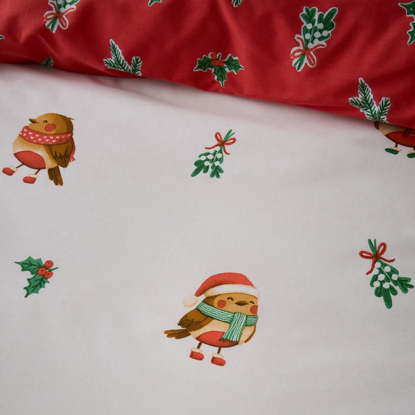 Catherine Lansfield Christmas Robins Printed Reversible Bedding Duvet Cover Set Red