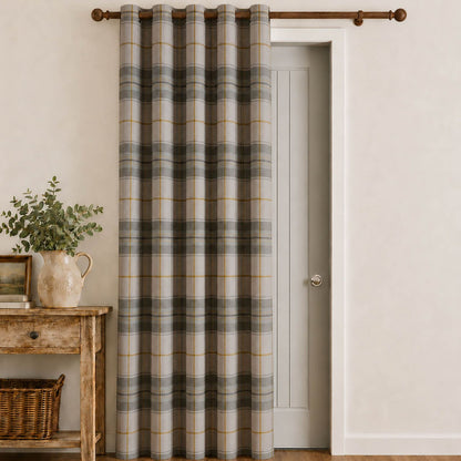 Catherine Lansfield Brushed Woven Glencoe Check Thermal Eyelet Door Panel Green