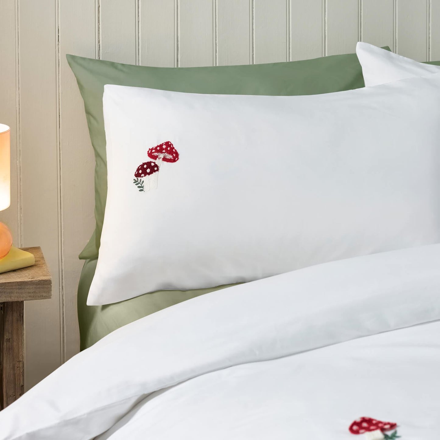 Catherine Lansfield Woodland Crochet Embroidered Bedding Duvet Cover Set White