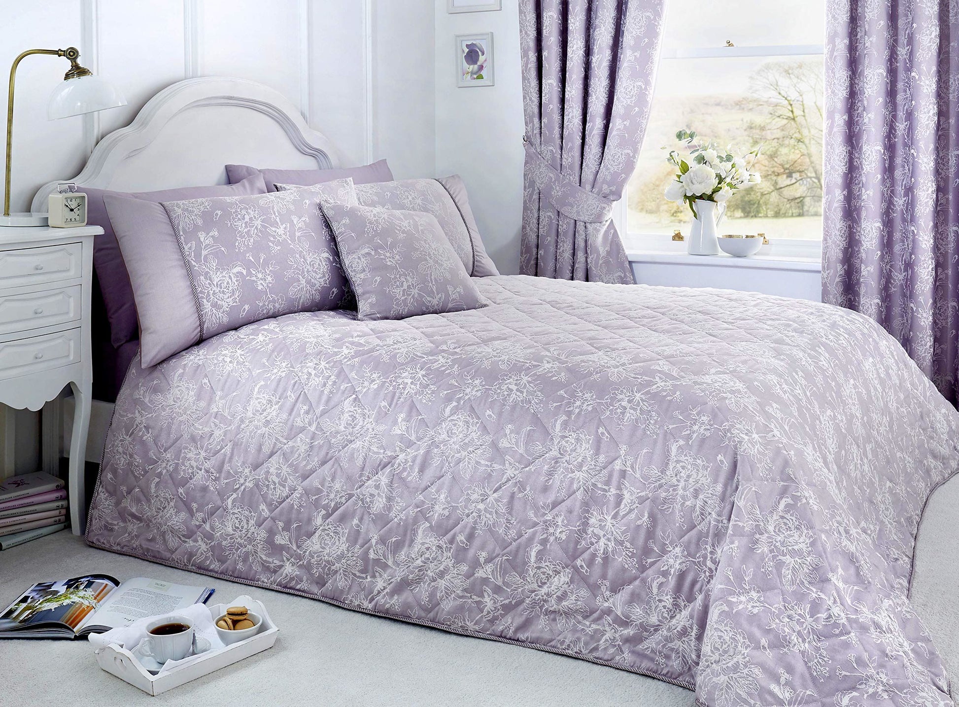 Jasmine Lavender Bedspread