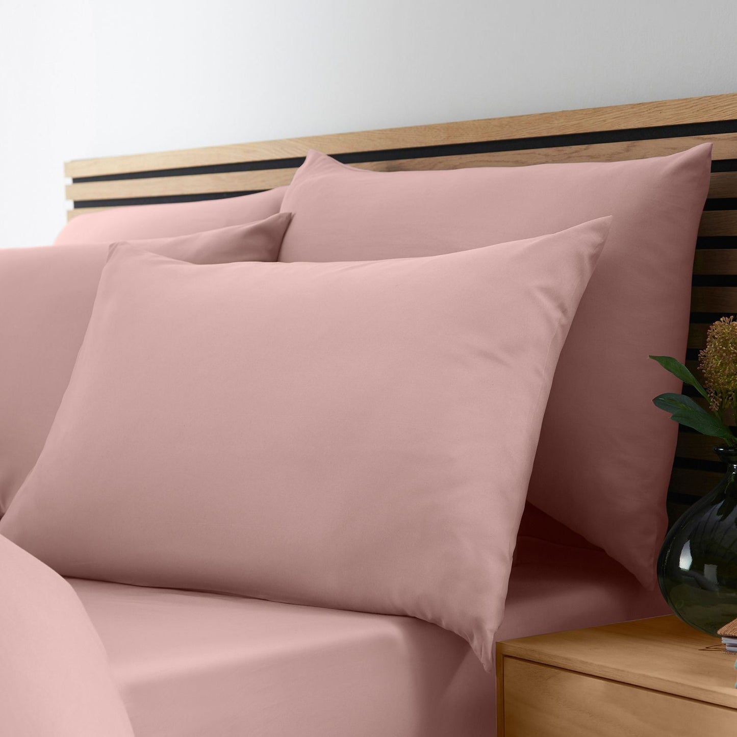 Catherine Lansfield So Soft Non Iron Blush Pink Fitted Sheet