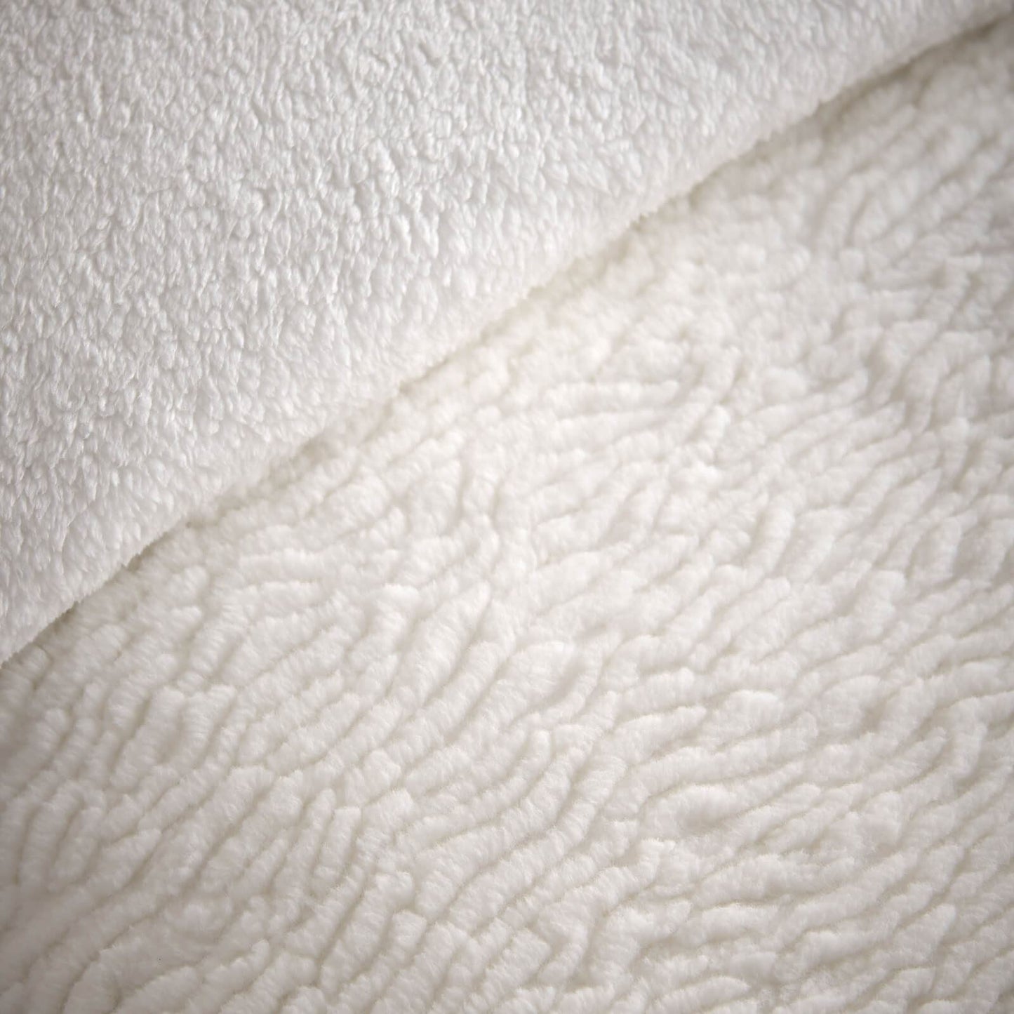 Catherine Lansfield Textured Wave Faux Fur Bedding Duvet Cover Set Cream