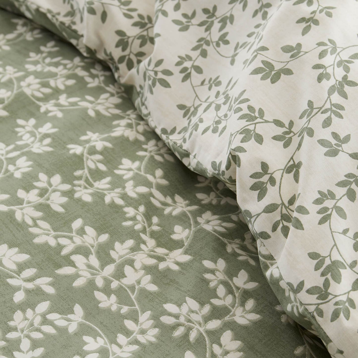 Shadow Leaves Green Duvet Cover Set