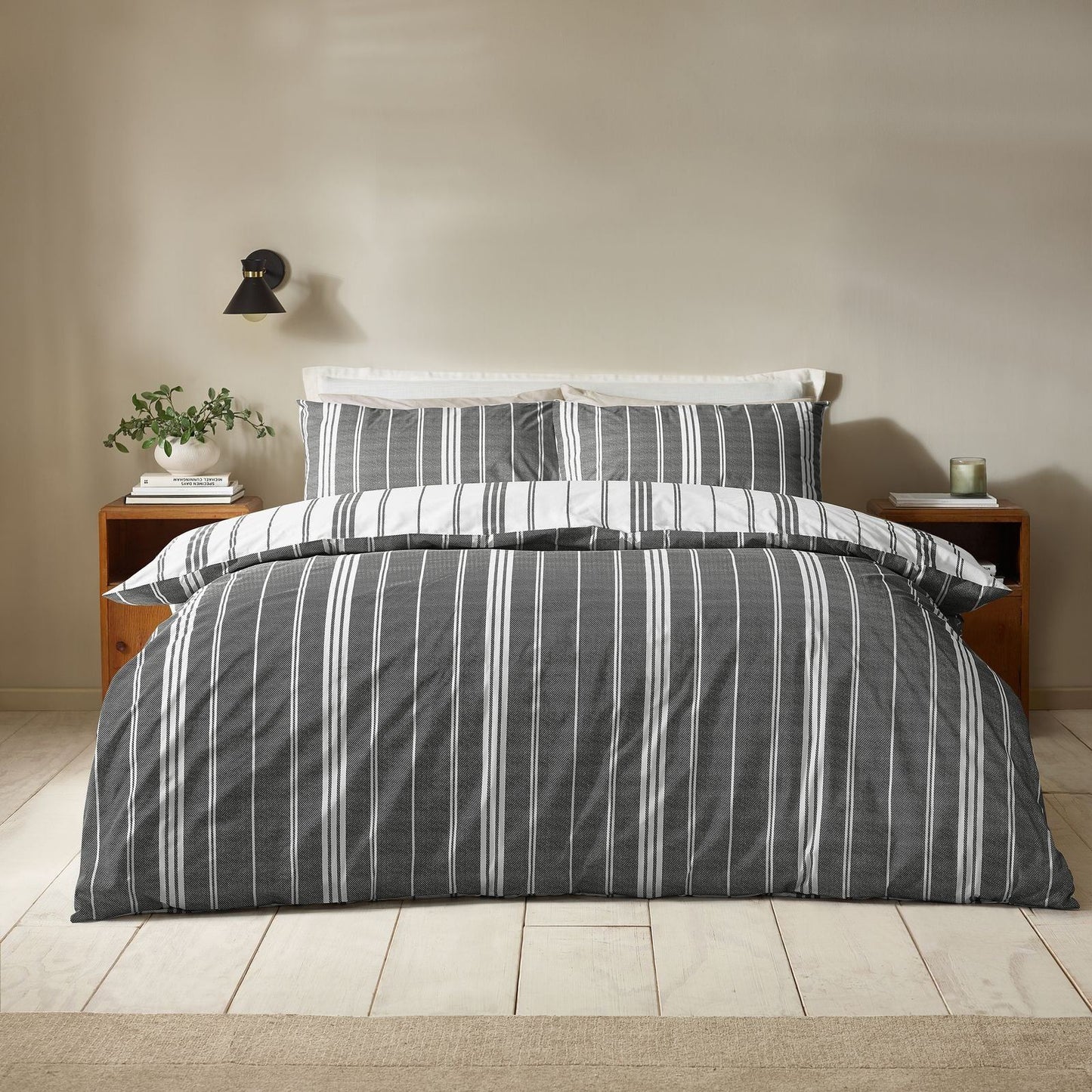 Catherine Lansfield Harbour Stripe Black Duvet Cover Set