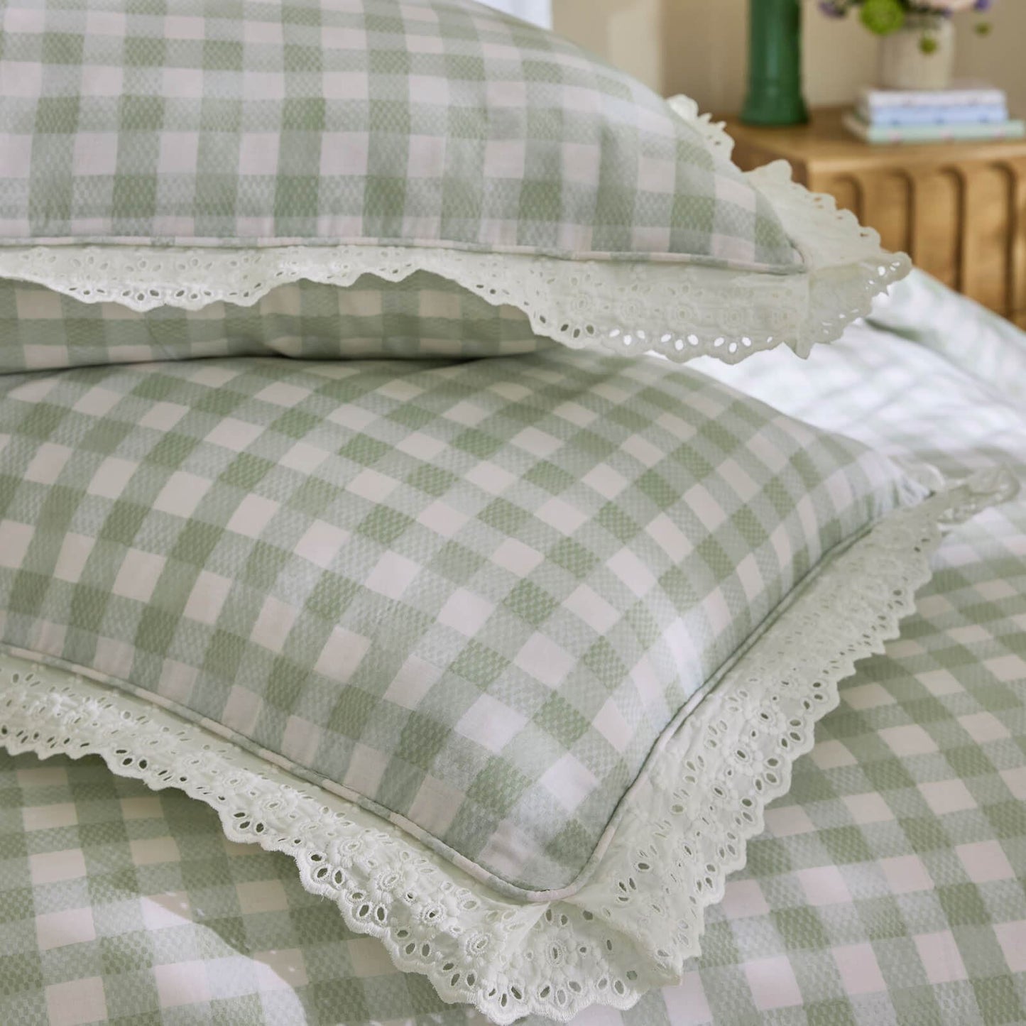 Cath Kidston Painted Gingham Lace Reversible Cotton Bedding Duvet Cover Set Green