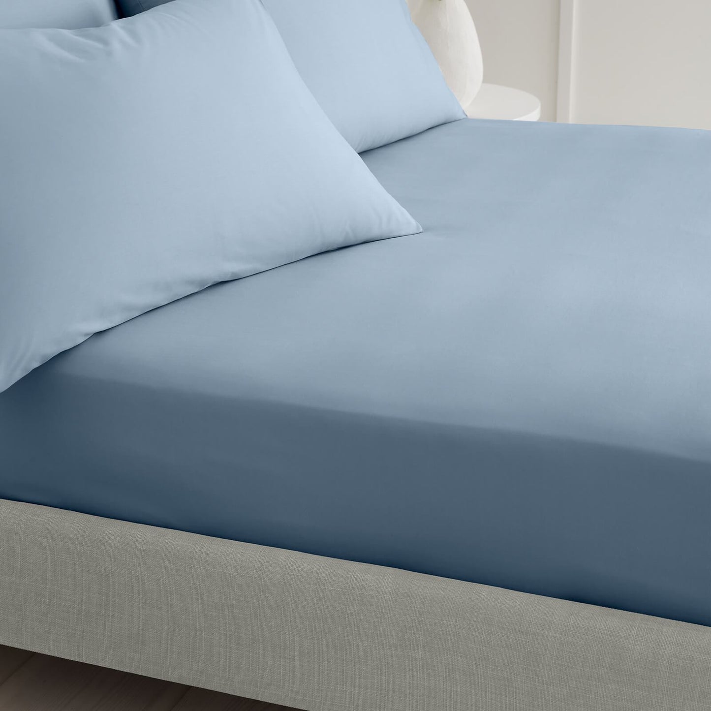200 Thread Count Cotton Percale Blue  Fitted Sheet