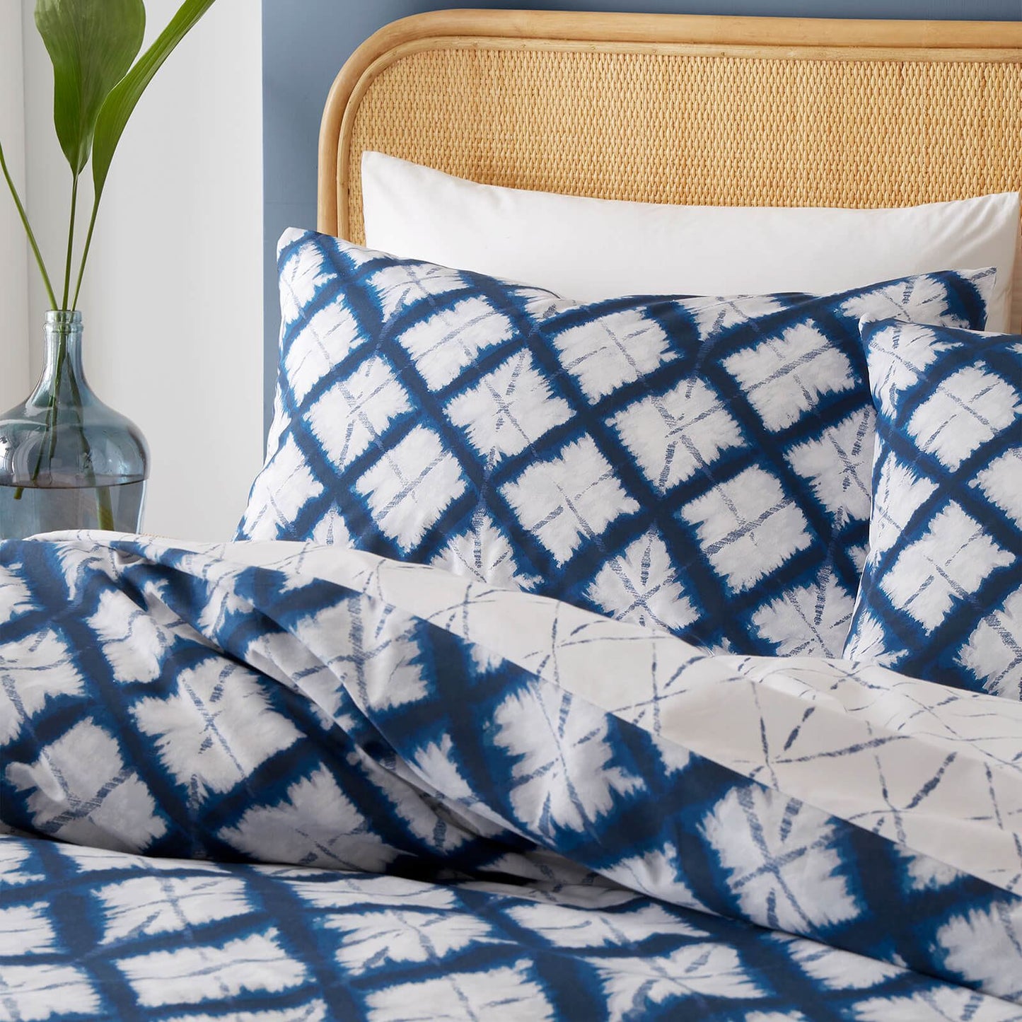 Shibori Tie Dye Navy Blue Duvet Cover Set