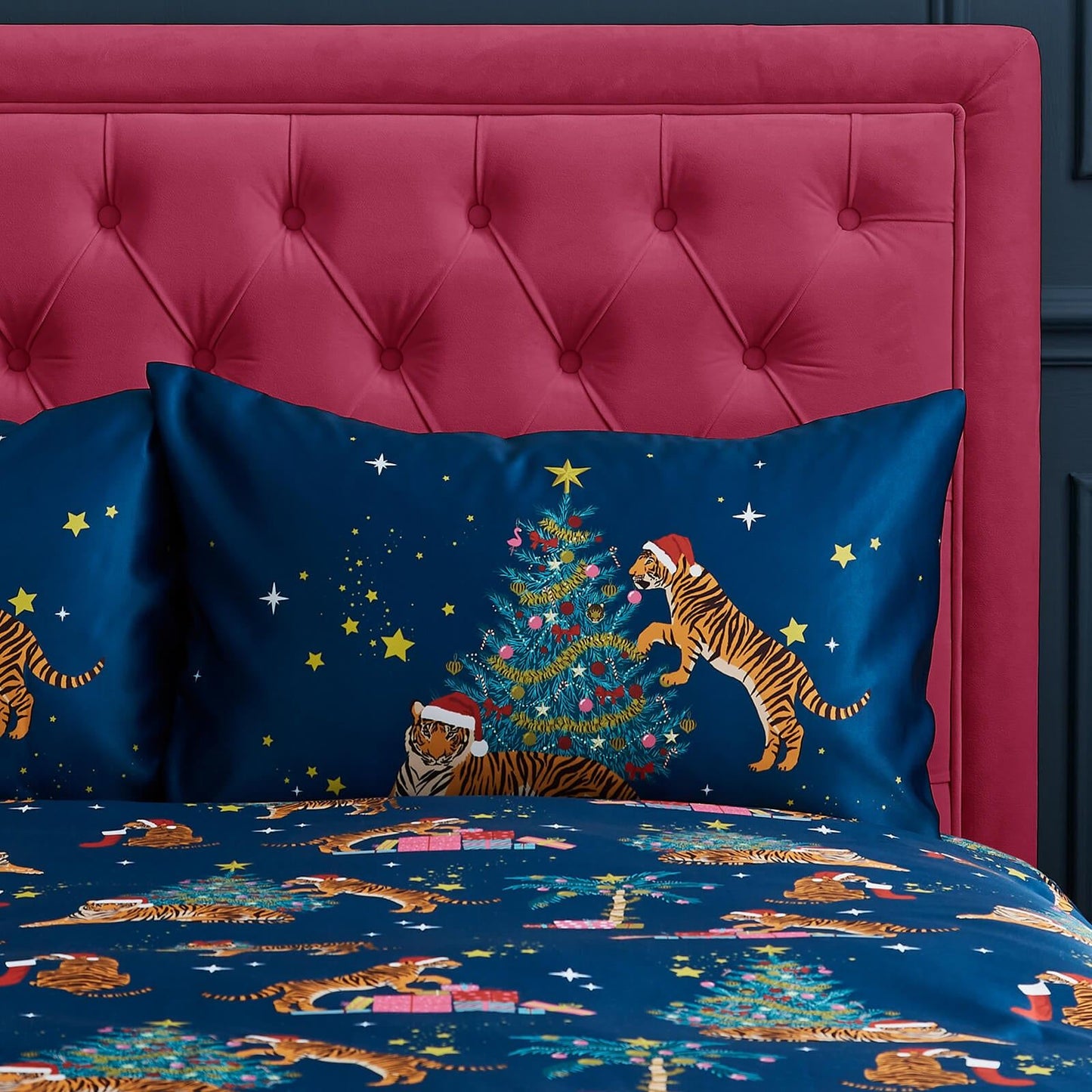 Christmas Tiger Navy Duvet Cover Set