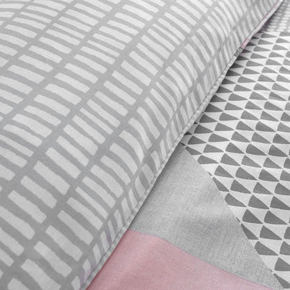 Larsson Geo Pink Duvet Set