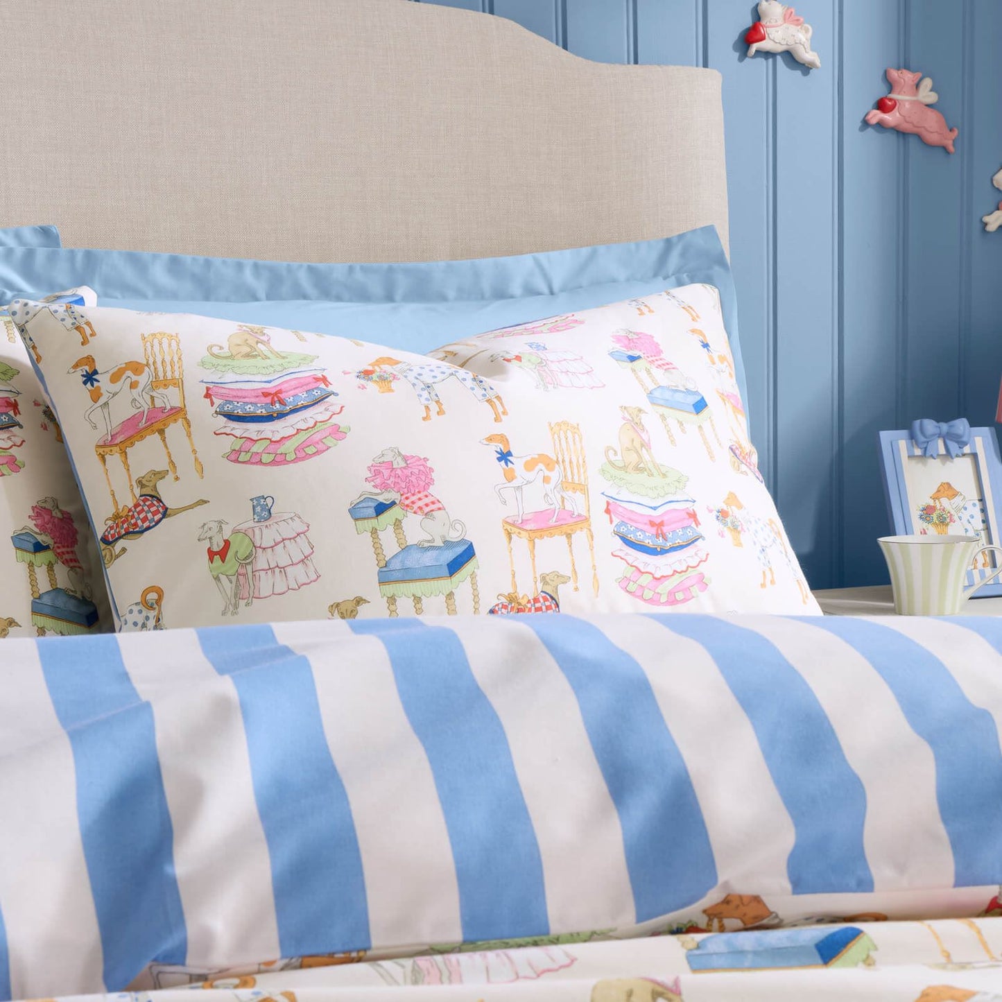 Cath Kidston Hackney Dogs Printed Reversible Bedding Duvet Cover Set Blue