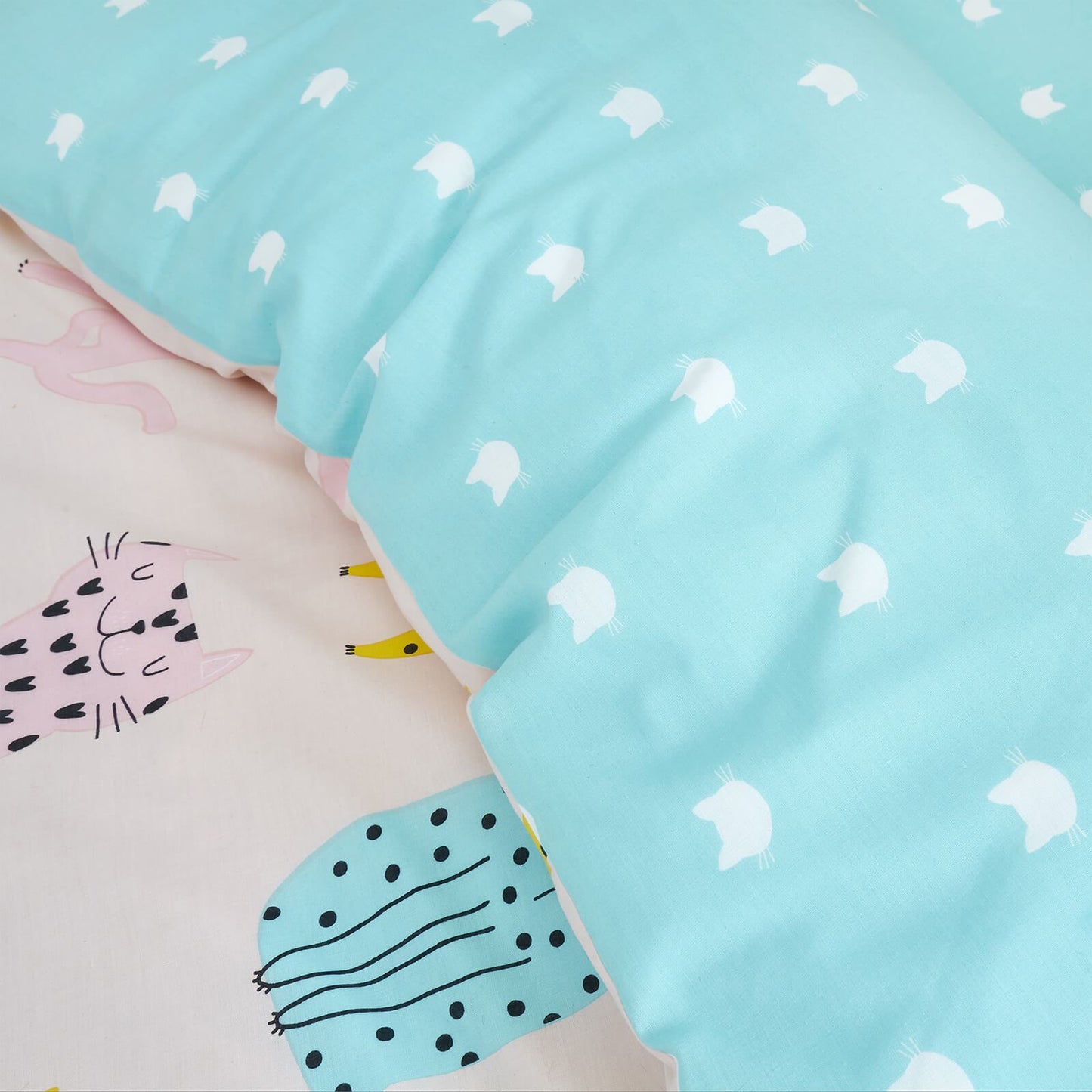 Cute Cats Pink Duvet Set