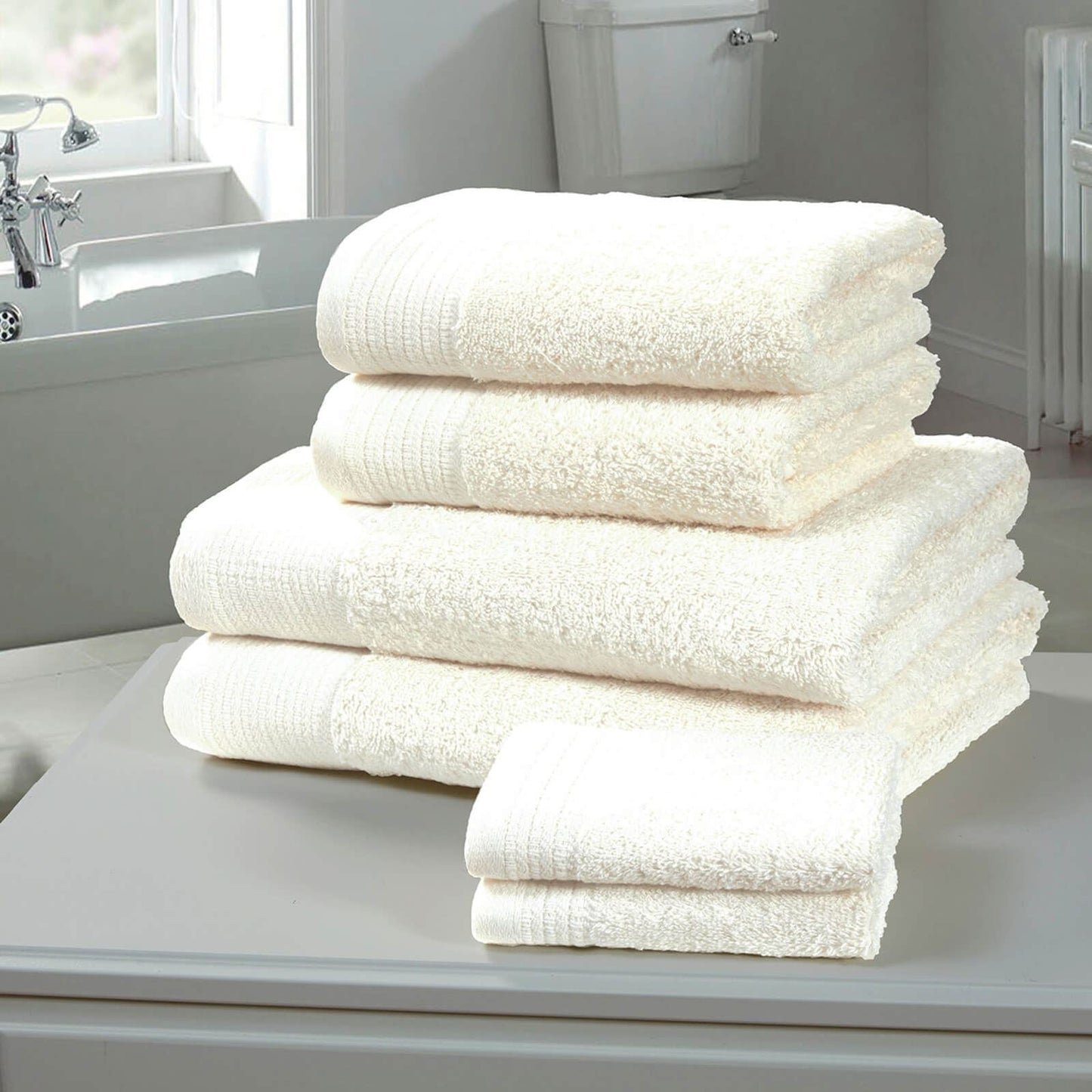 Chatsworth White Bath Mat