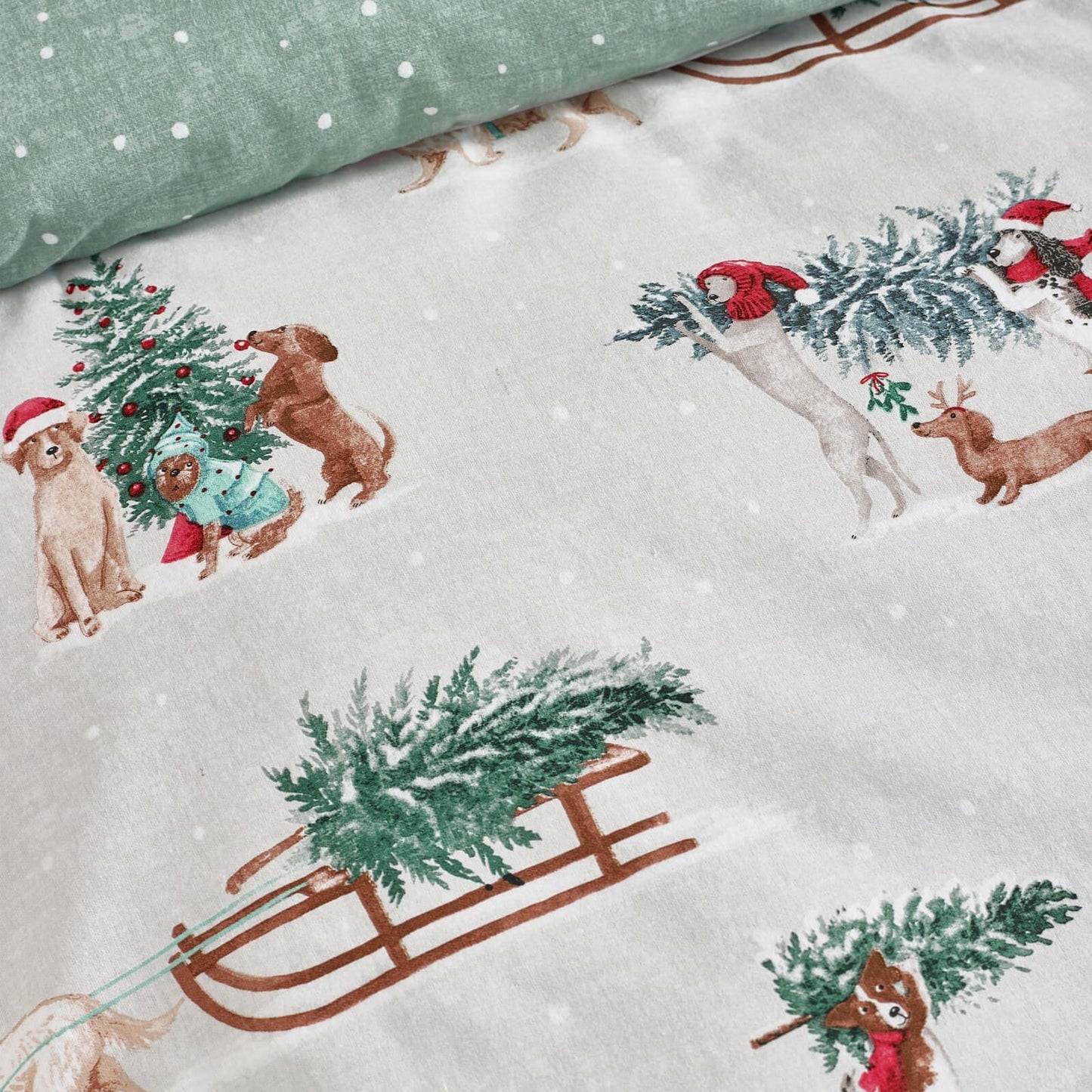 Catherine Lansfield Christmas Dogs Print Cotton Bedding Duvet Cover Set Green