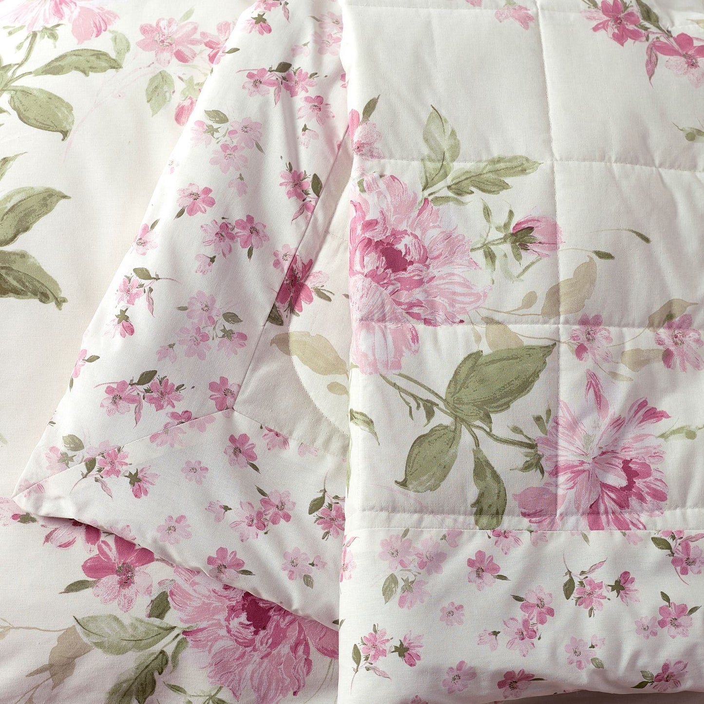 Catherine Lansfield Avebury Floral Cream Bedspread - 220x230cm