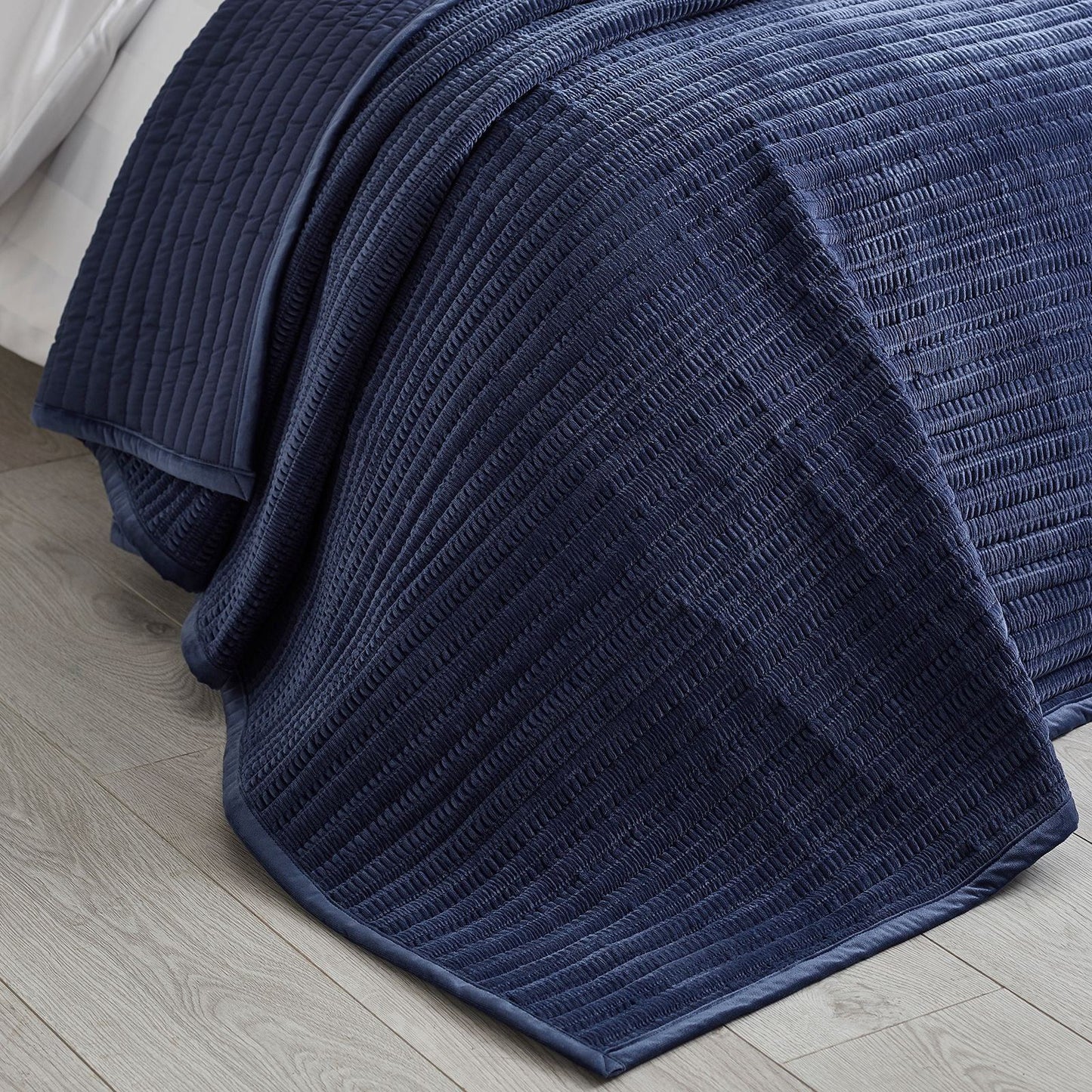 Catherine Lansfield Velvet Pinsonic Navy Blue Bedspread - 220x220cm