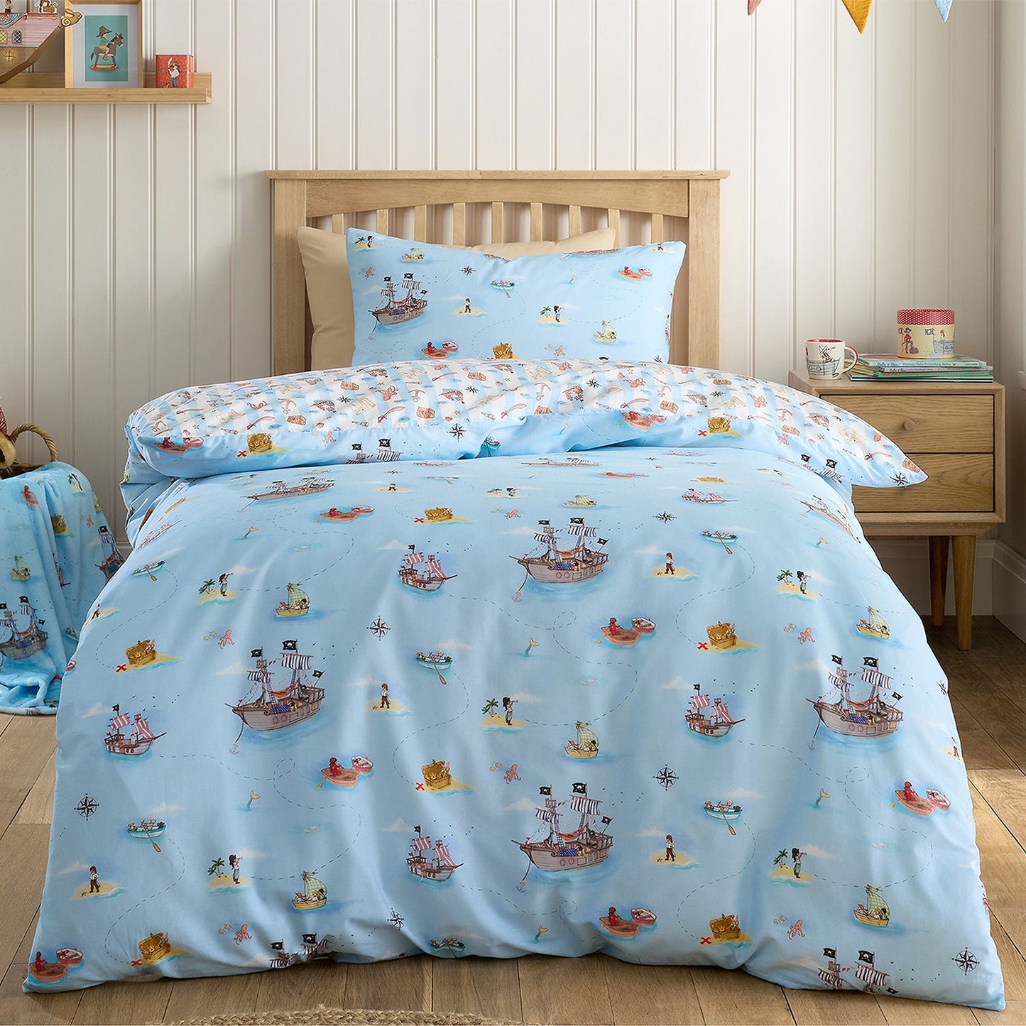 Belle & Boo Pirate Blue Duvet Cover Set