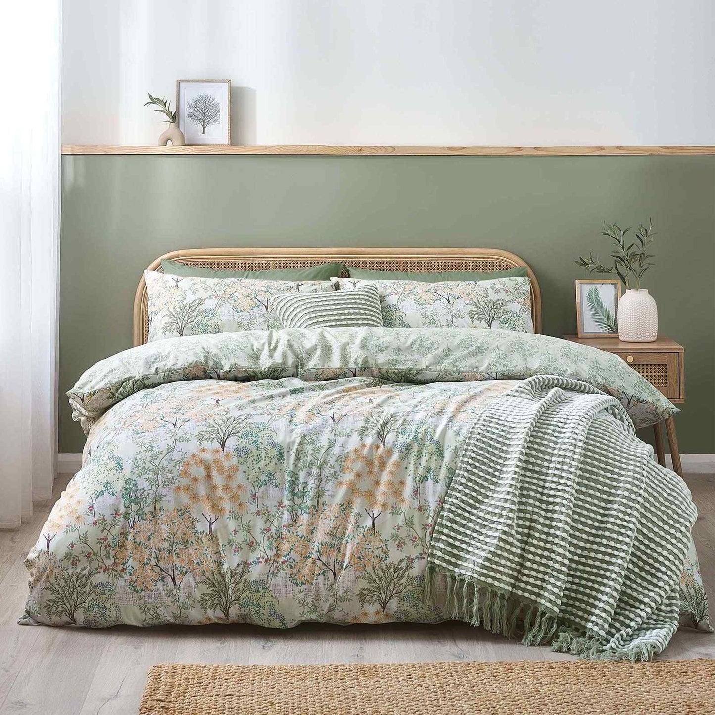 Forest Blossom Green Duvet Cover Set