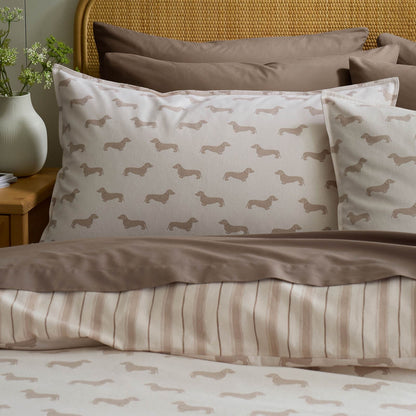 Emily Bond Peggy Dachshund Printed Reversible Cotton Bedding Duvet Cover Set Cream