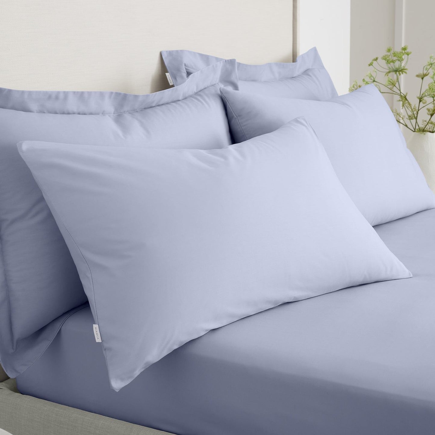 200 Thread Count Cotton Percale Lavender Pillow case Pair with envelope closure