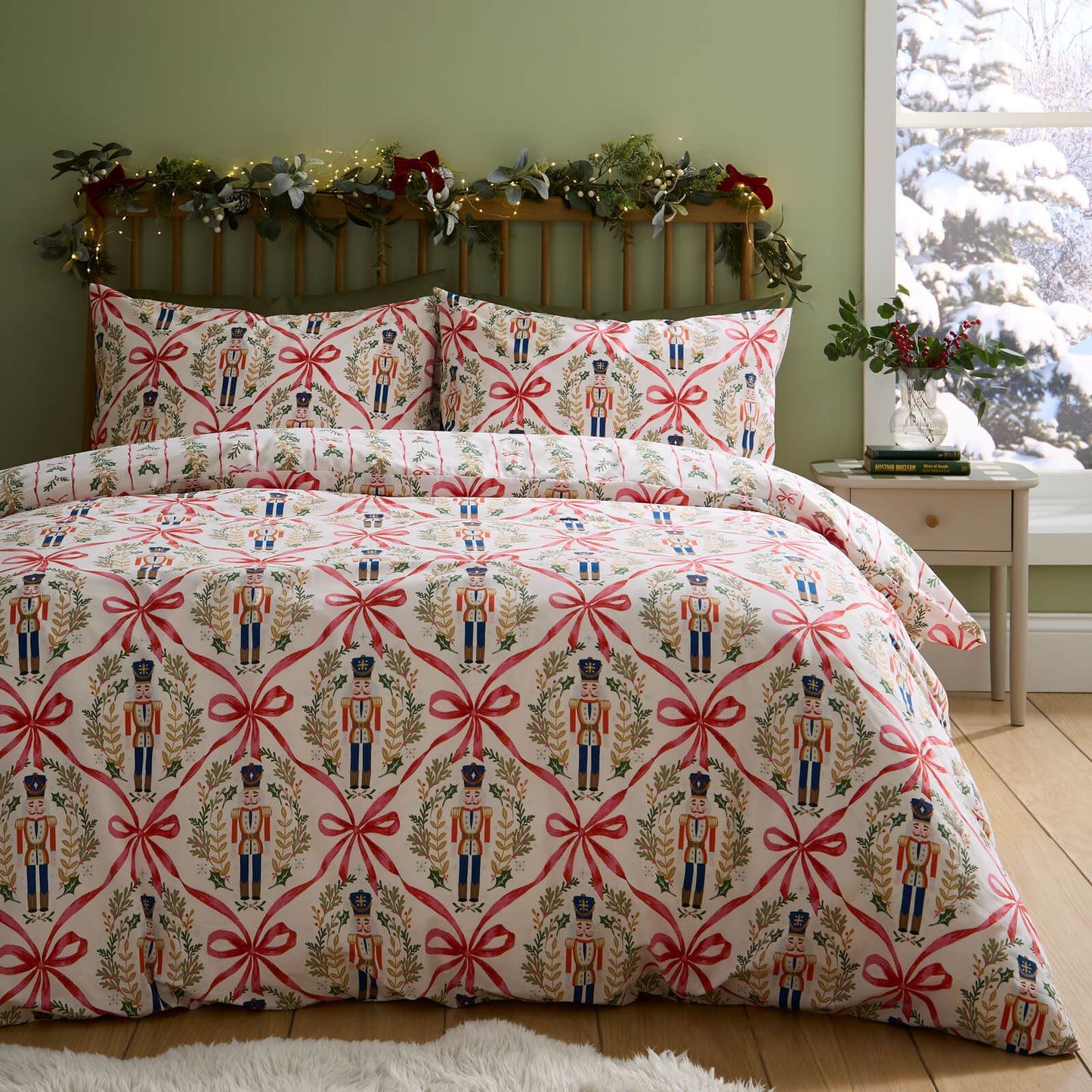 Catherine Lansfield Christmas Nutcracker Bows Reversible Cotton Bedding Duvet Cover Set Natural