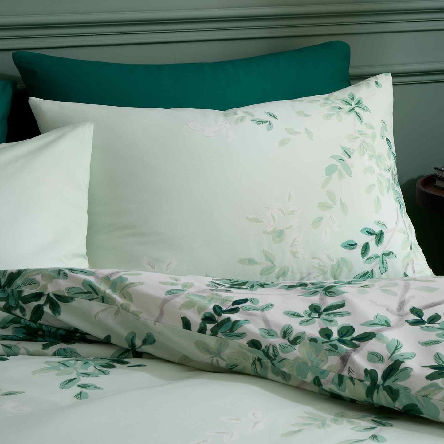 Scenic Leaves Green Duvet Cover Set
