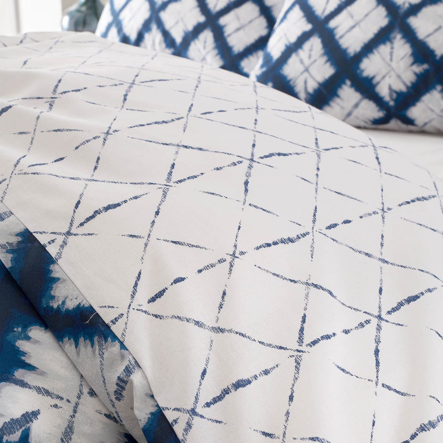 Shibori Tie Dye Navy Blue Duvet Cover Set