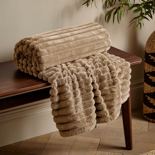 Cosy Ribbed Faux Fur Soft Blanket Throw Natural