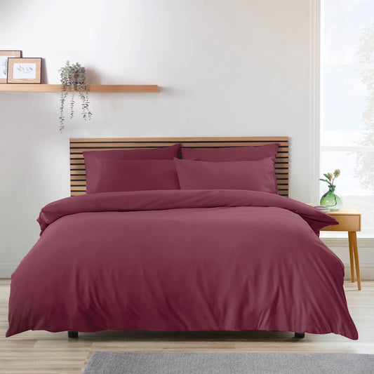 catherine-lansfield-non-iron-bedding-duvet-cover-set-burgundy