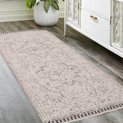 Mateo Traditional Grey Vintage Rug