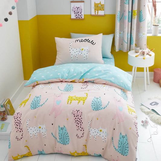 Cute Cats Pink Duvet Set