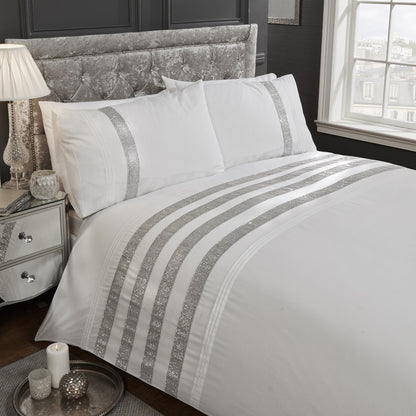 Carly White Duvet Set